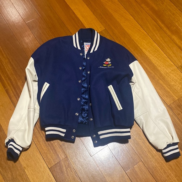 Disney studios Edition Jackets & Coats Disney Studio Edition Made In Usa Mickey Mouse